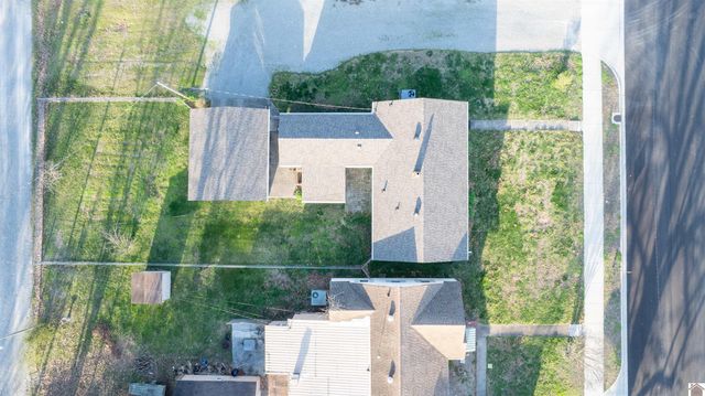 2001 Washington St, Paducah, KY 42003