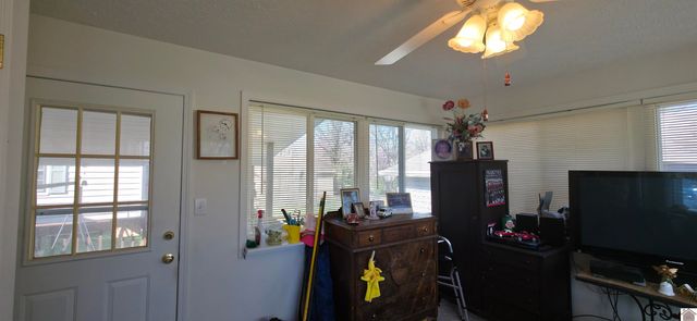 2001 Washington St, Paducah, KY 42003