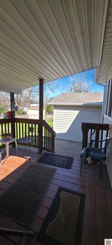 2001 Washington St, Paducah, KY 42003