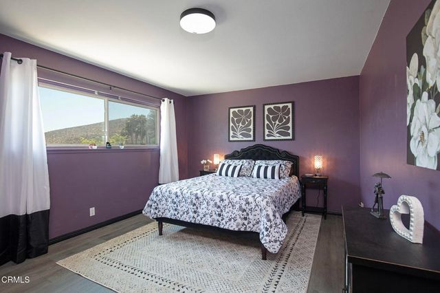 335 W Avenida De Las Flores, Thousand Oaks, CA 91360
