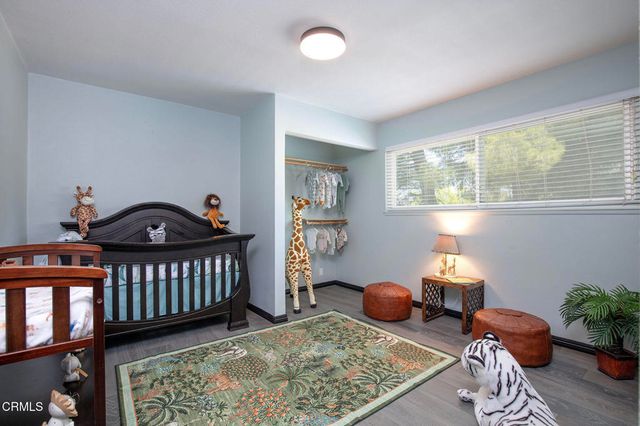 335 W Avenida De Las Flores, Thousand Oaks, CA 91360