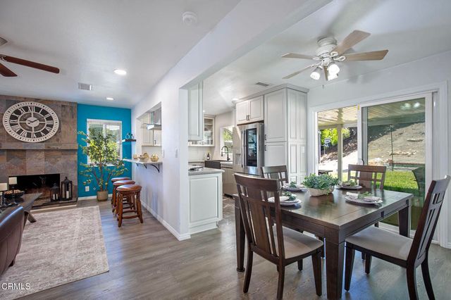 335 W Avenida De Las Flores, Thousand Oaks, CA 91360