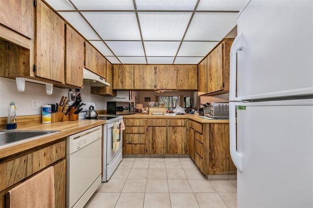 3505 TARPON WOODS BOULEVARD G407, Palm Harbor, FL 34685