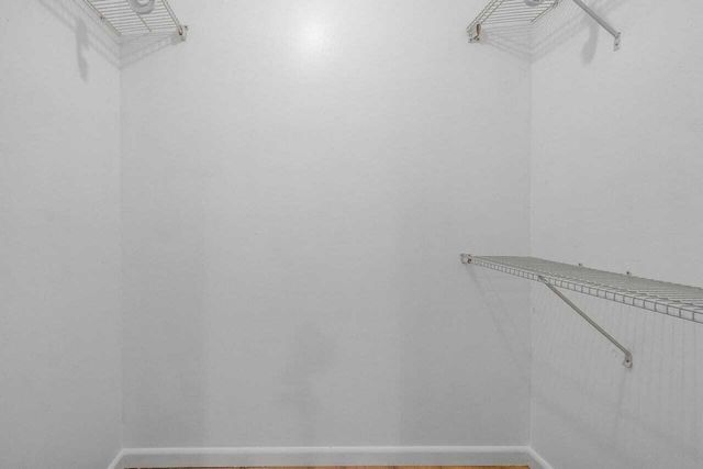 341 Lakeview Drive 203, Weston, FL 33326