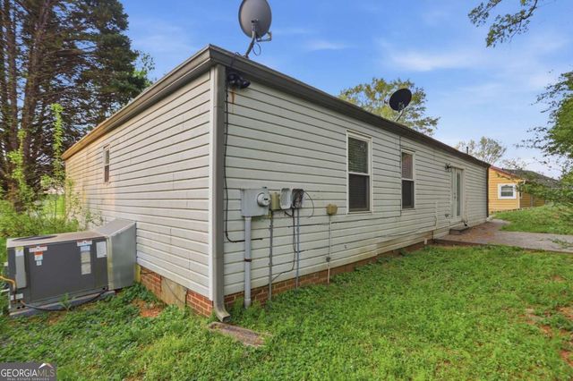 134 Mayflower Circle, Cartersville, GA 30120