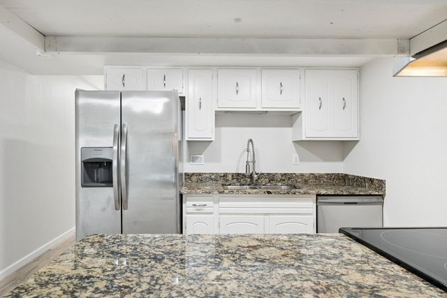 6816 N 35th Avenue F, Phoenix, AZ 85017