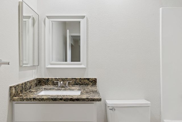 6816 N 35th Avenue F, Phoenix, AZ 85017