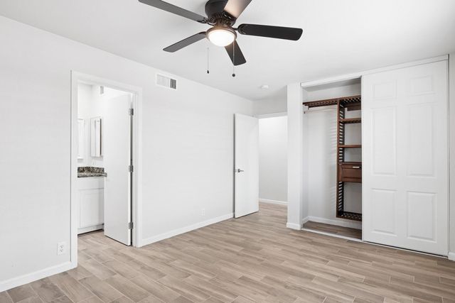 6816 N 35th Avenue F, Phoenix, AZ 85017