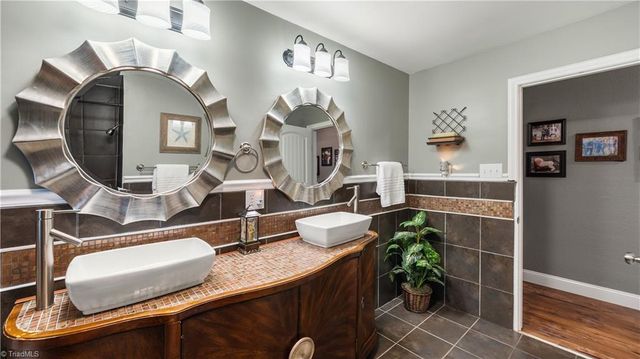3801 Mulberry Lane, High Point, NC 27265