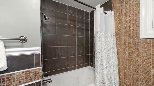 3801 Mulberry Lane, High Point, NC 27265