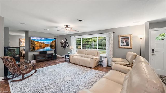 3801 Mulberry Lane, High Point, NC 27265