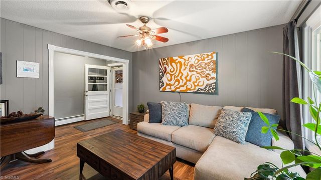 3801 Mulberry Lane, High Point, NC 27265