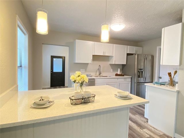 526 E FOOTHILL WAY, Casselberry, FL 32707