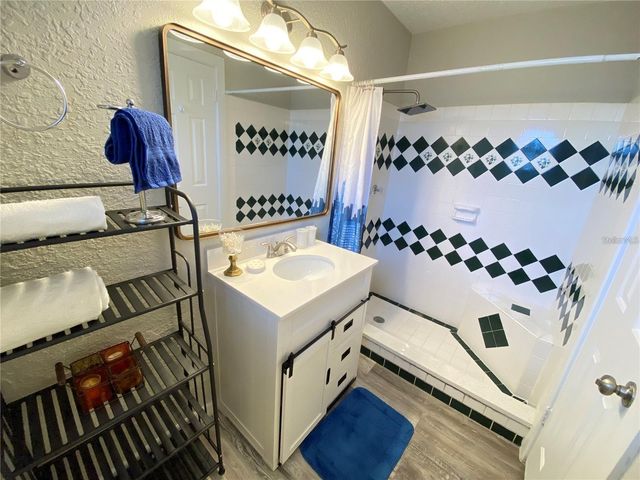 526 E FOOTHILL WAY, Casselberry, FL 32707