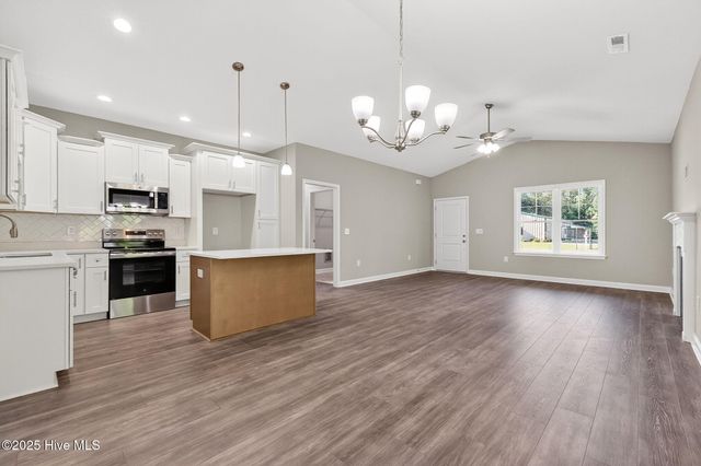 411 E First Street, Kenly, NC 27542