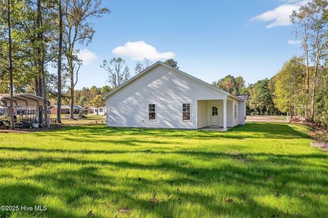 411 E First Street, Kenly, NC 27542