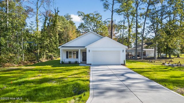 411 E First Street, Kenly, NC 27542