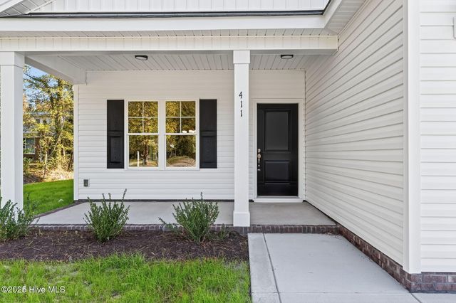 411 E First Street, Kenly, NC 27542