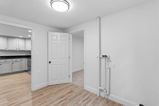 20 Highland Lane, Manchester, NH 03109