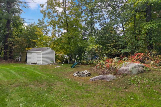 20 Highland Lane, Manchester, NH 03109