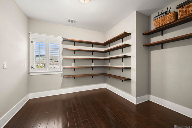 10573 Shadowlake Dr, Geismar, LA 70734