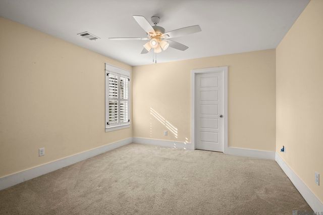 10573 Shadowlake Dr, Geismar, LA 70734