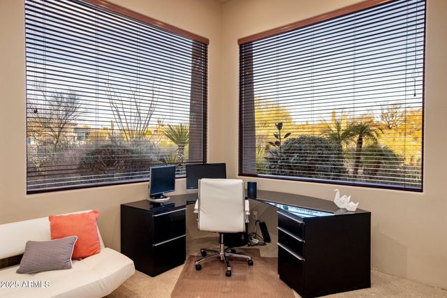 11077 E CINDER CONE Trail, Scottsdale, AZ 85262