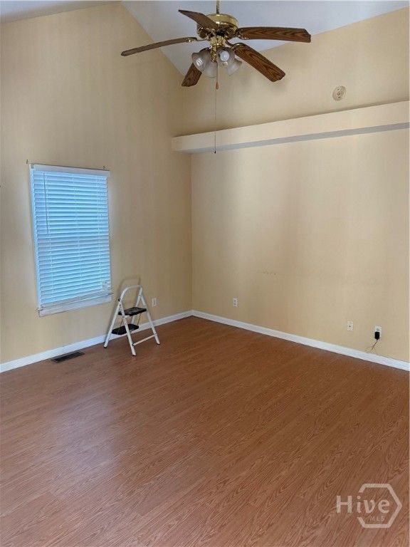 Image 5 of property listing at 632 W 31st Street, Savannah, GA 31415