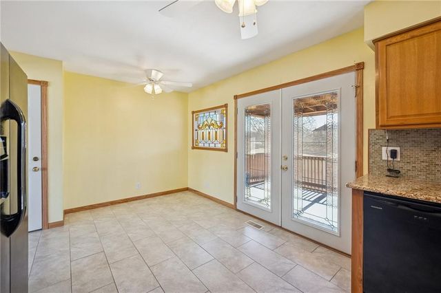 470 TRANT Street, Edwardsville, KS 66111