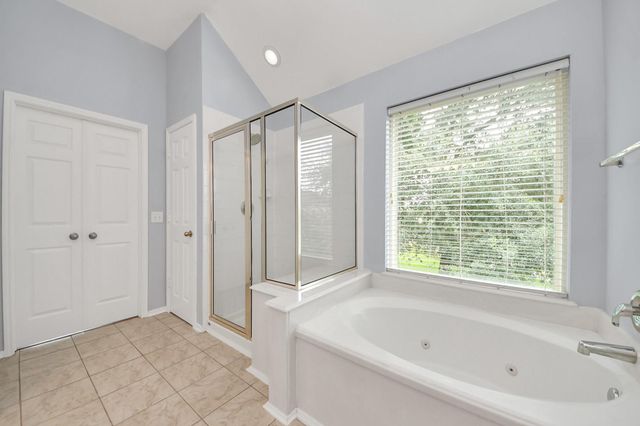 9002 Sundown Drive, Pearland, TX 77584