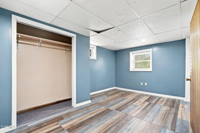 212 Hilltop Drive, Bristol, VA 24202