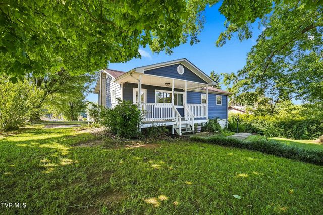 212 Hilltop Drive, Bristol, VA 24202