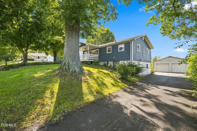 212 Hilltop Drive, Bristol, VA 24202
