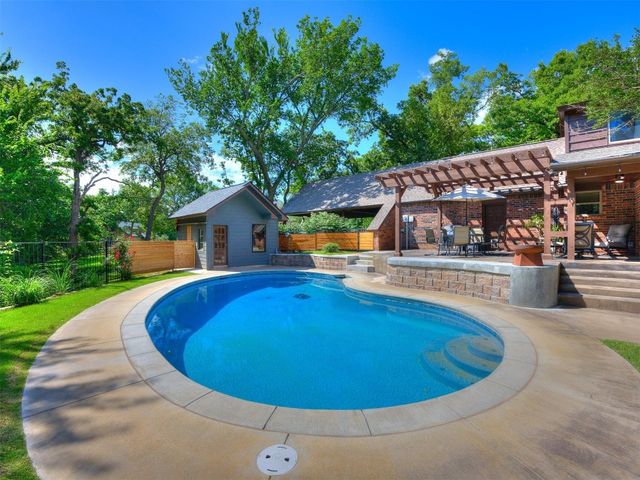 1533 Bobcat Circle, Edmond, OK 73034