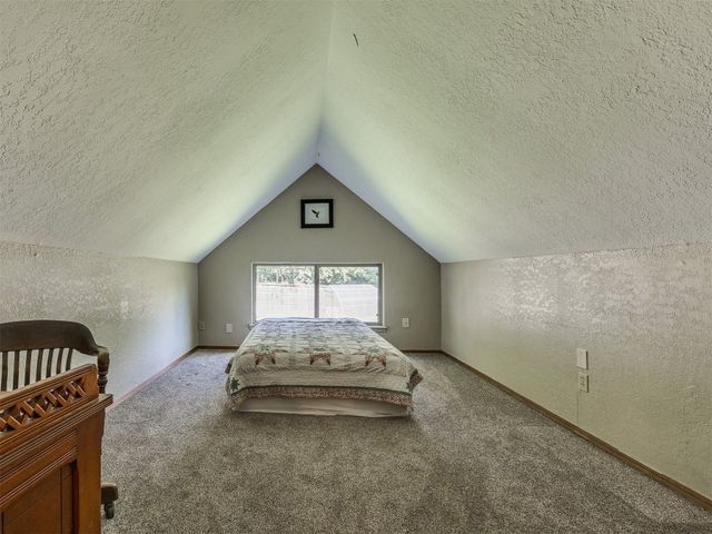 1533 Bobcat Circle, Edmond, OK 73034