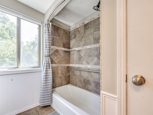 1533 Bobcat Circle, Edmond, OK 73034