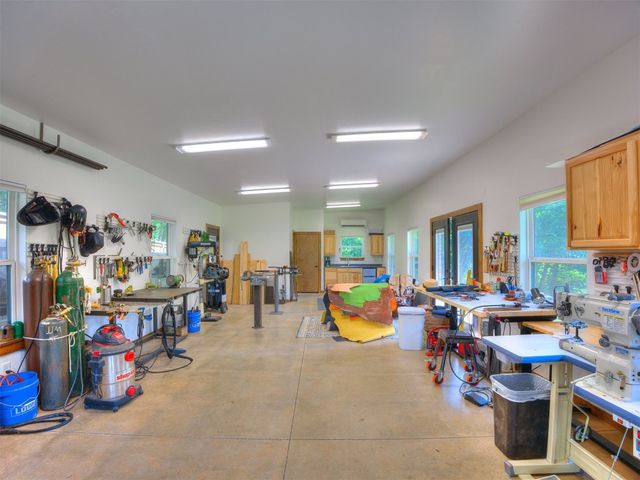 1533 Bobcat Circle, Edmond, OK 73034