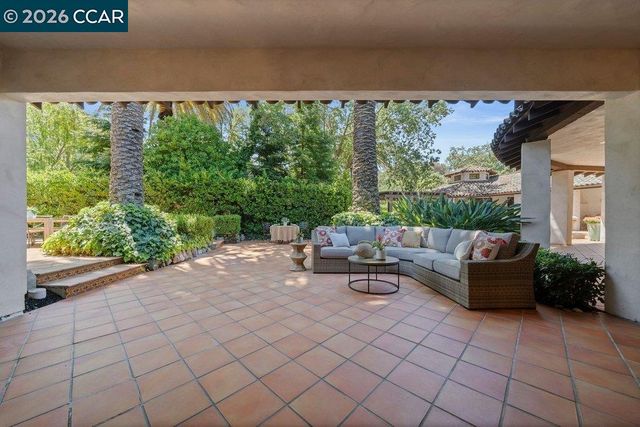 1924 Alameda Diablo, Diablo, CA 94528