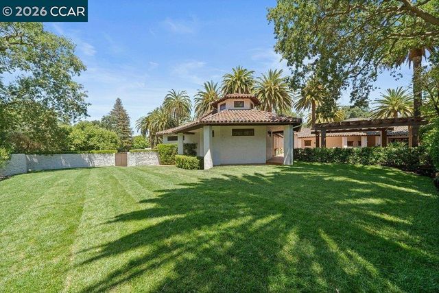 1924 Alameda Diablo, Diablo, CA 94528