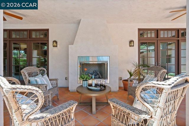 1924 Alameda Diablo, Diablo, CA 94528