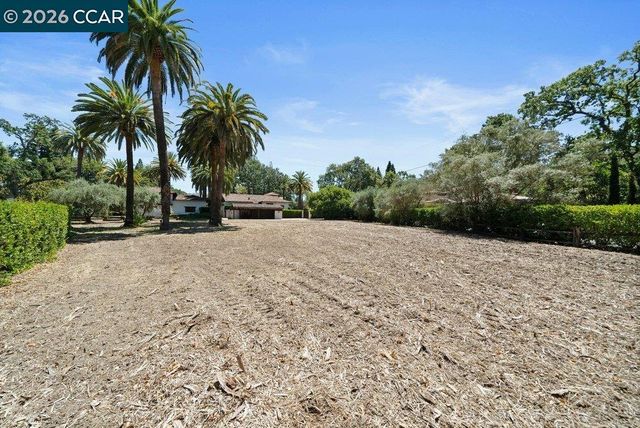 1924 Alameda Diablo, Diablo, CA 94528