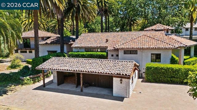 1924 Alameda Diablo, Diablo, CA 94528