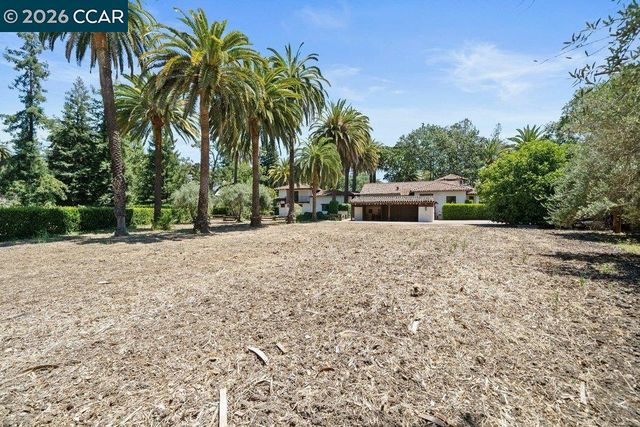 1924 Alameda Diablo, Diablo, CA 94528