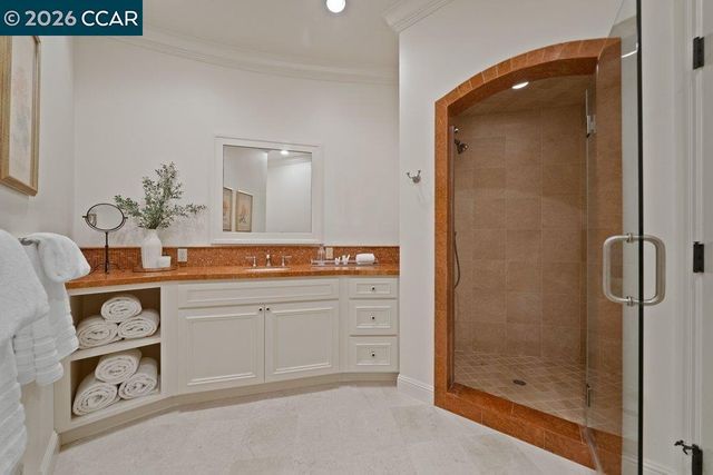 1924 Alameda Diablo, Diablo, CA 94528