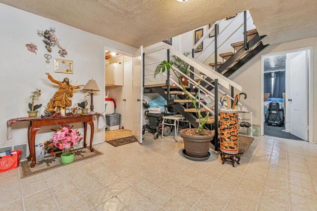 2410 Bantry Lane, South San Francisco, CA 94080