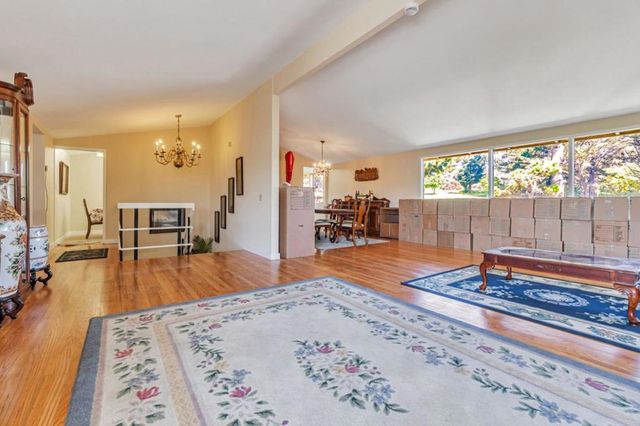 2410 Bantry Lane, South San Francisco, CA 94080
