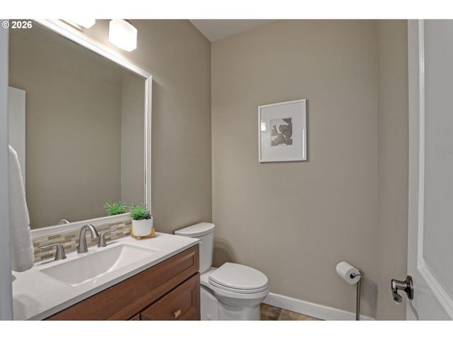 14987 Sw GREENFIELD Dr, Portland, OR 97224