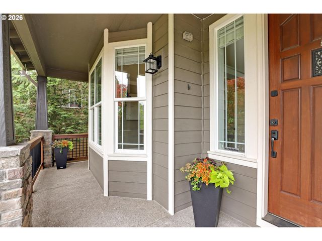 14987 Sw GREENFIELD Dr, Portland, OR 97224