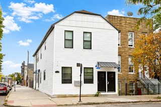 1901 W 21st Place 2R, Chicago, IL 60608