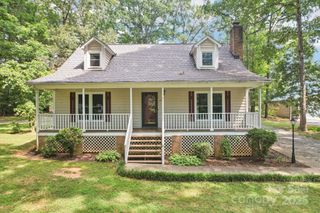 7702 Surry Lane, Indian Trail, NC 28079